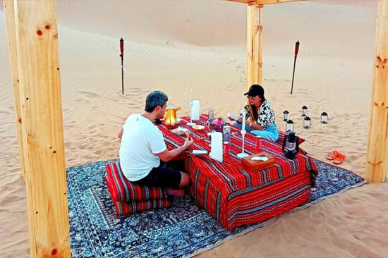 couple-activities-desert-loactions-special-dinner-serringsin-dubai-g11